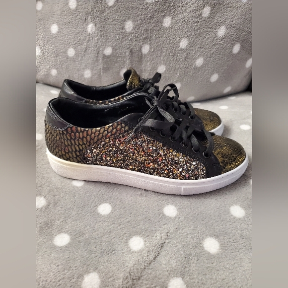 Tosca Blu Glitter Sneakers - Picture 3 of 16